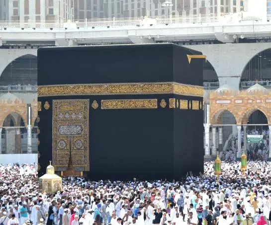 7 Nights 5 Star April Umrah Package