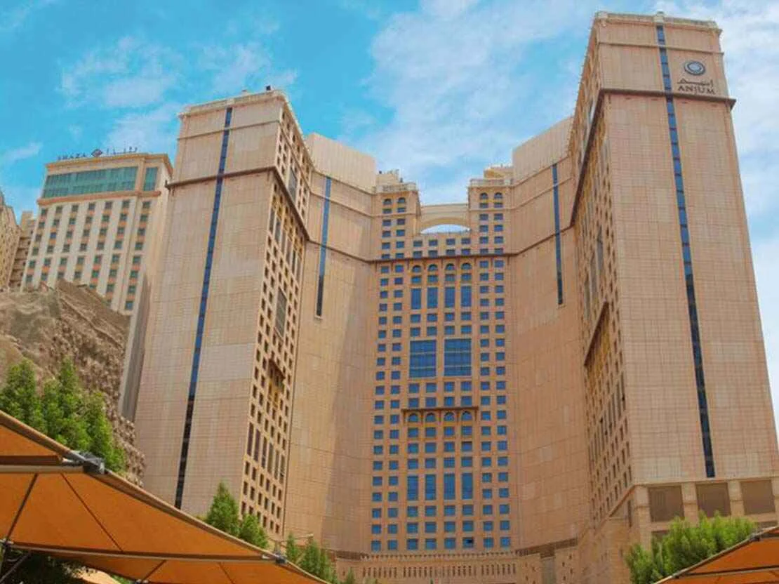 5 Star 10 Nights Family Umrah Package